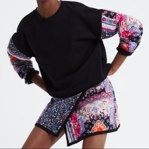 ZARA Quilted Paisley Sleeve Sweatshirt Top Size M